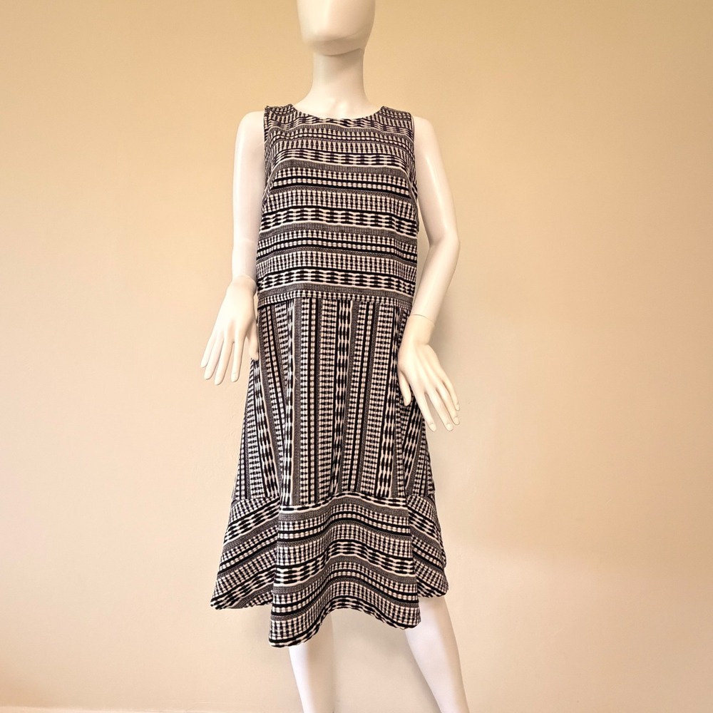 LOFT‎ Womens Black White Geometric Tribal Print Sleeveless Ruffle Hem Dress 18